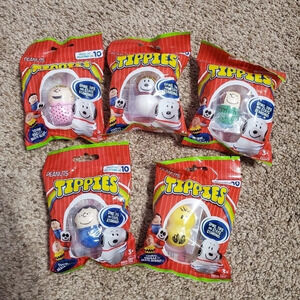 Peanuts Bandai Charlie Brown Tippies Hottest Toy Bundle 5 Collection